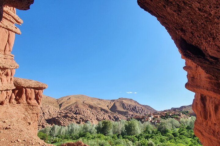 Dades Gorge-Monkey Finger's Canyon Hike in Boumalne Dades