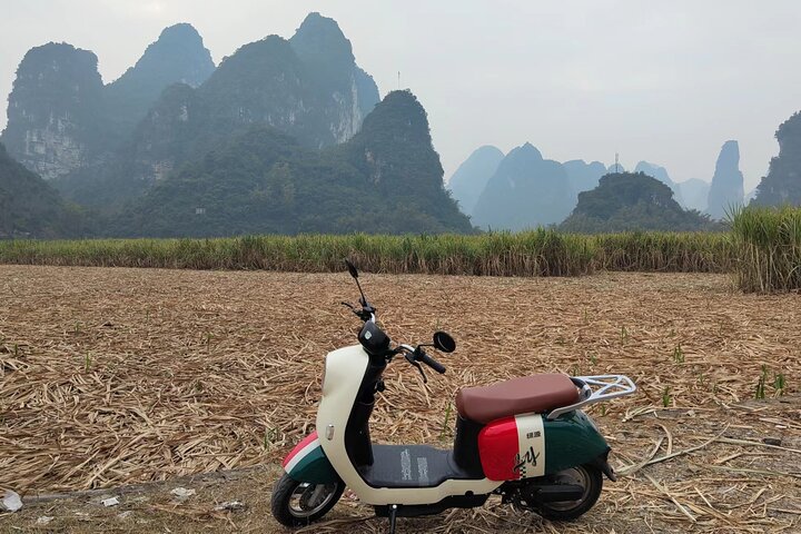 1-Day Private Tour to Tongling Canyon and Mingshi from Nanning