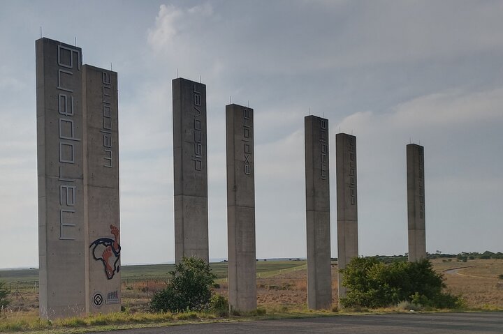 Lesedi Cultural Village & cradle of Humankind Guided Tour