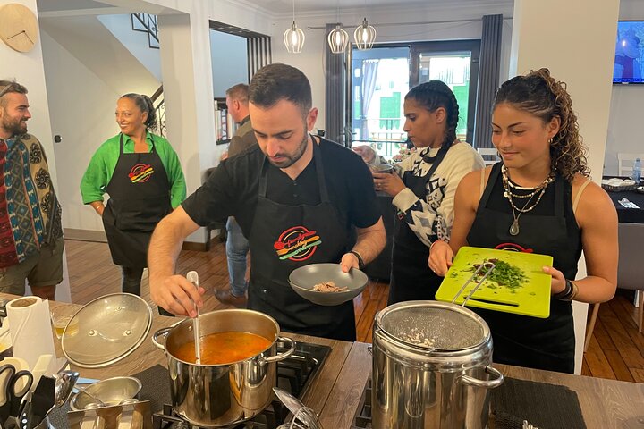 Traditional Romanian Cooking Class in Iasi