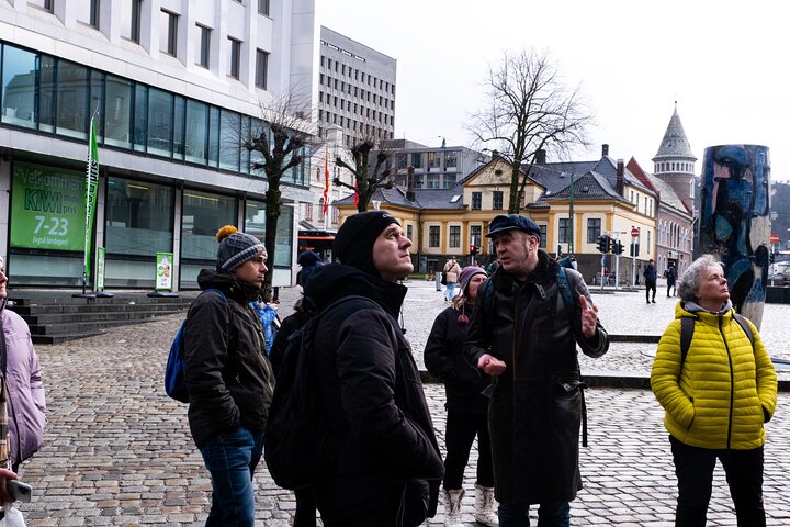 Walking Tour in Bergen of the Past and Present