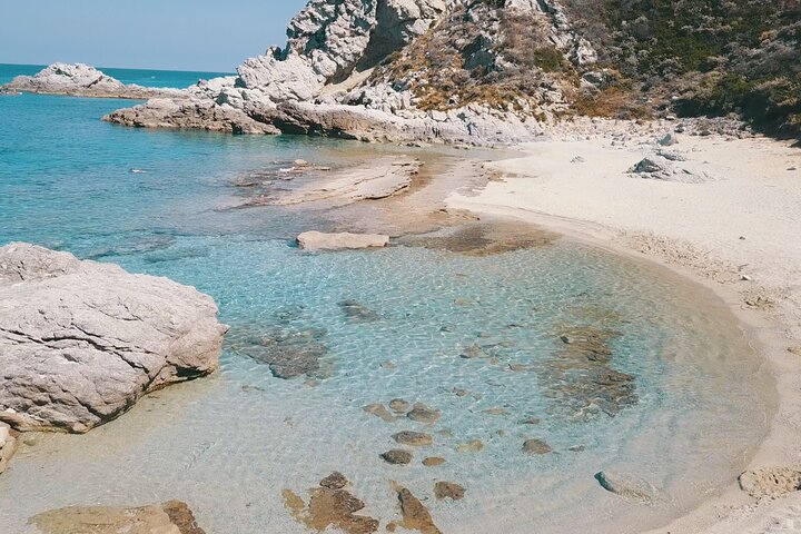 Tropea, Exclusive Boat Tour - Just you and your Family - 4 hours