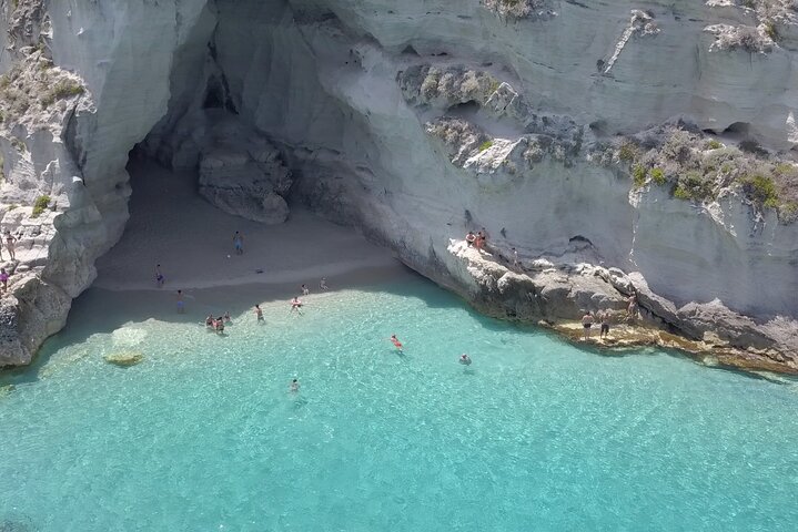 Tropea, Exclusive Boat Tour - Just you and your Family - 4 hours