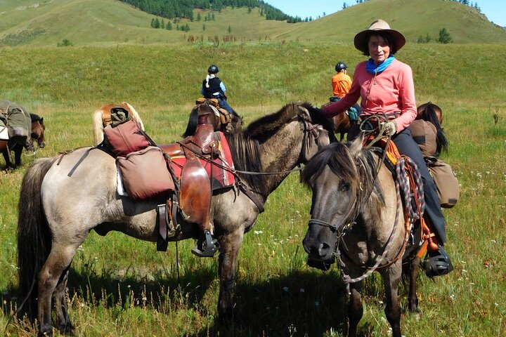 Horseback Riding Tour to Turtle Rock & Aryabal