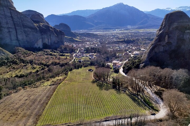Private Tour to Meteora Rocks from Volos