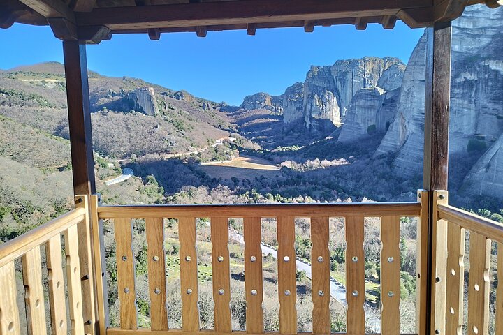 Private Tour to Meteora Rocks from Volos