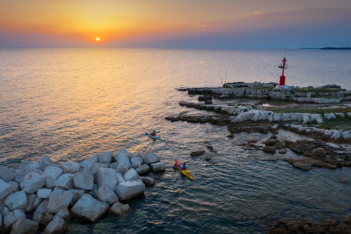 Poreč sunset sea kayaking tour