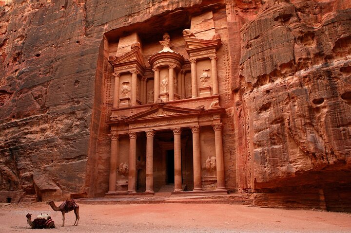From Amman: Petra and Wadi rum Private/Group Full day Tour
