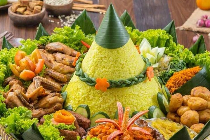 Yogyakarta Cooking Class and Market Tour