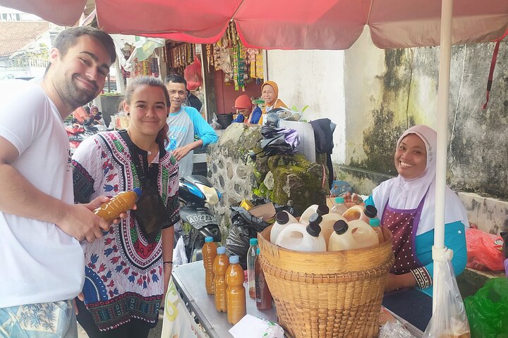 Yogyakarta Cooking Class and Market Tour