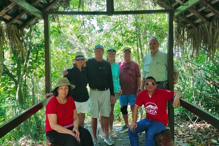 Rainforest Wildlife, Panama Hat makers, Traditional Cuisine. SHORE TOUR