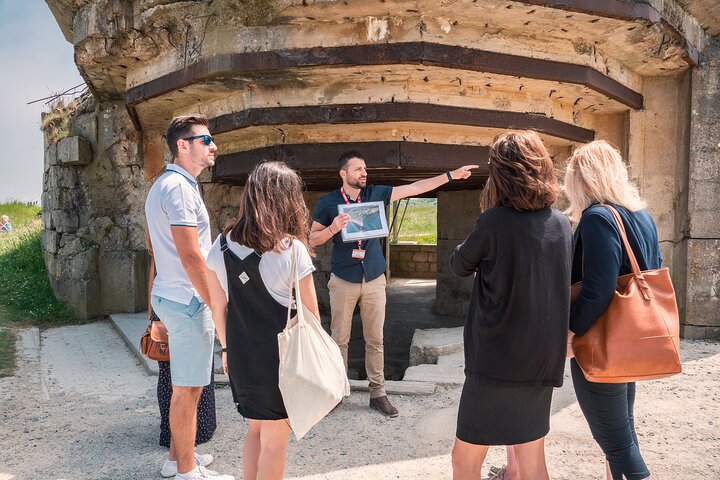 Small Group Guided D-Day Tour and Mémorial de Caen Museum