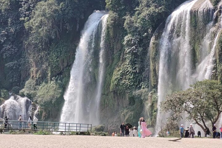 Nanning Detian Waterfall Private Day Tour