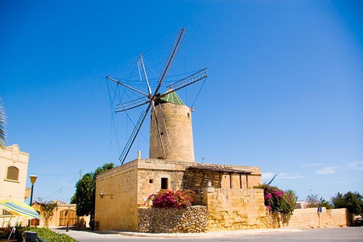 Malta: Gozo Full Day Buggy Tour with lunch and Comino Stop