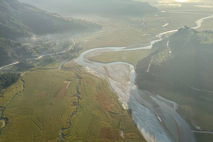 Pokhara: Hot Air Ballooning Tour in Pokhara
