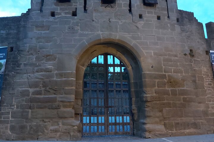 Carcassonne 's Medieval Walls: A Self-Guided Audio Tour