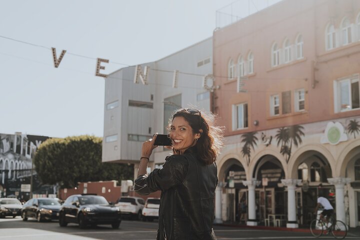 Private Tour of Los Angeles in a Luxury Vehicle