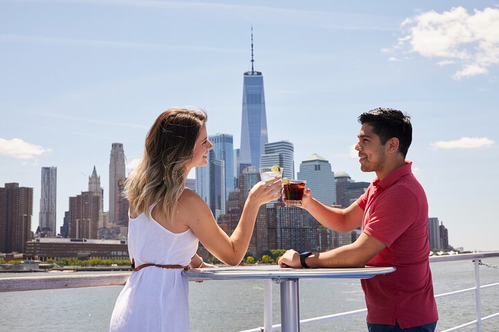 City Cruises New Jersey: Signature Lunch Cruise