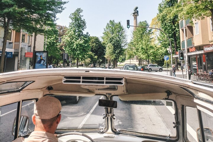Porto: Private Vintage VW Kombi Tour with Open Roof (2-8 People)