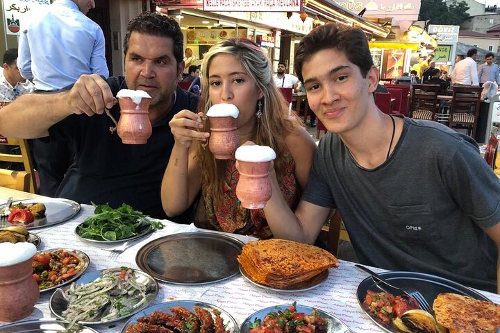 Istanbul Traditional Turkish Dinner and Dervish Experience