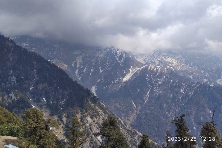 Hiking Day Tour to Triund from Dharamshala