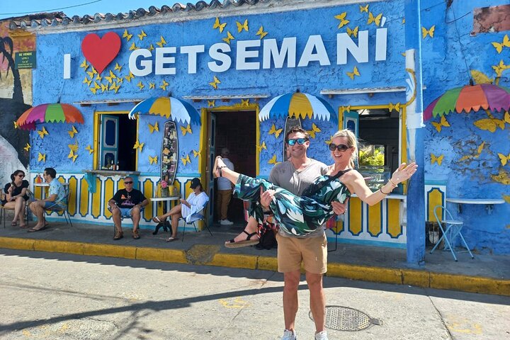 Private Walking Tour in Cartagena Walled City & Getsemaní