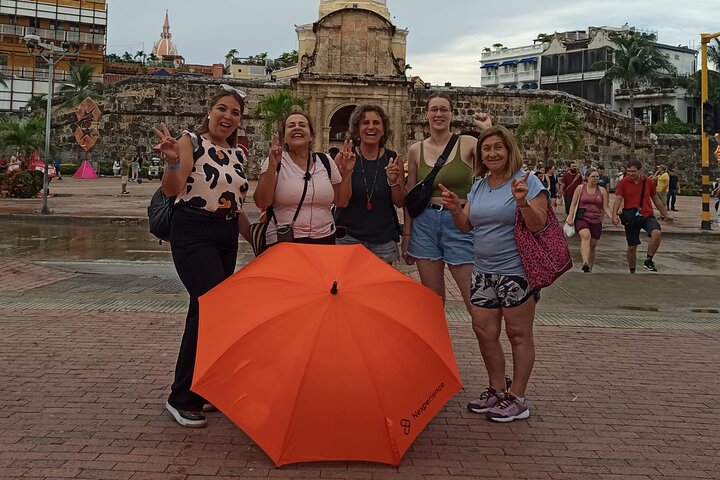 Private Walking Tour in Cartagena Walled City & Getsemaní