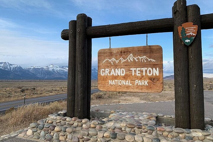 3-Day Yellowstone, Grand Teton and Jackson Hole Guided Tour