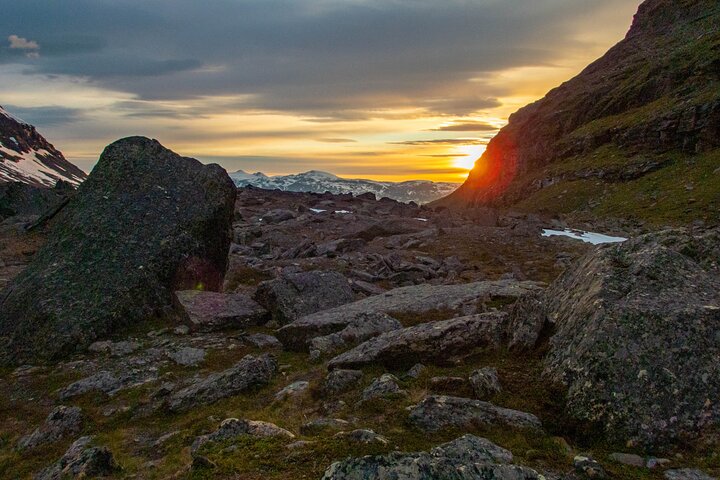 Trollsjön Guided Day Tour