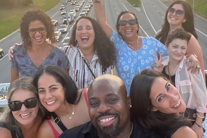 City Lights Atlanta Night-Time Bus Tour with Photos & Dinner Stop