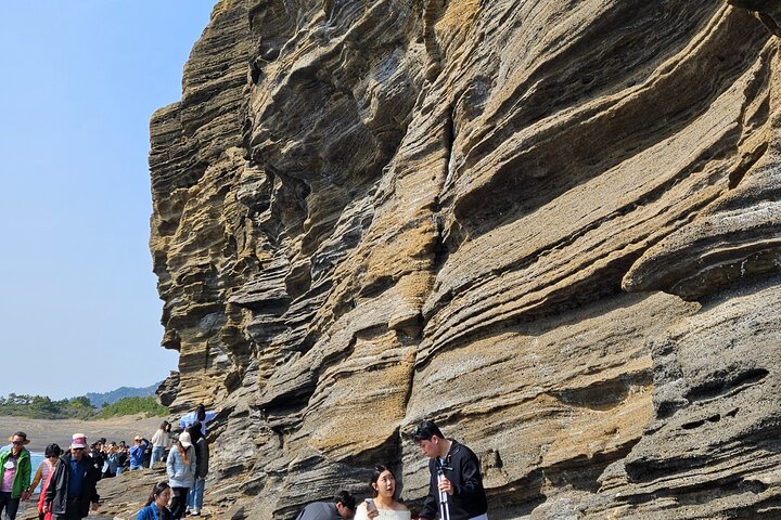 Private Tour South and West Jeju Island with Experienced Driver