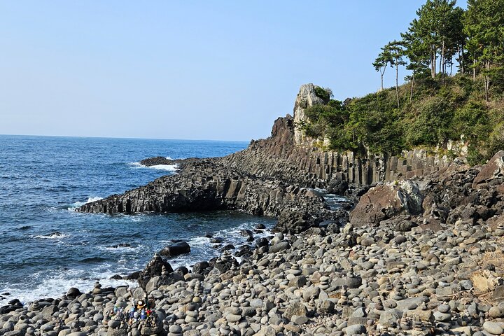 Private Tour South and West Jeju Island with Experienced Driver