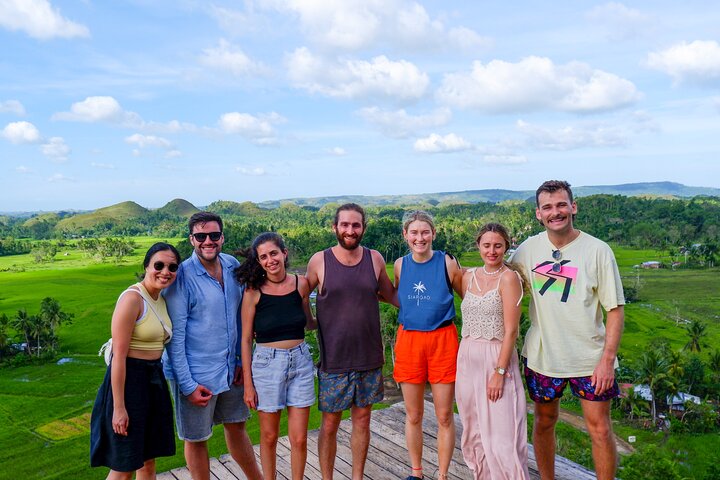 Bohol Countryside Tour: Chocolate Hills, Tarsier and Loboc River