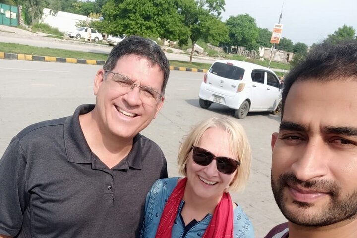 Best of Islamabad: One-Day Sightseeing Tour