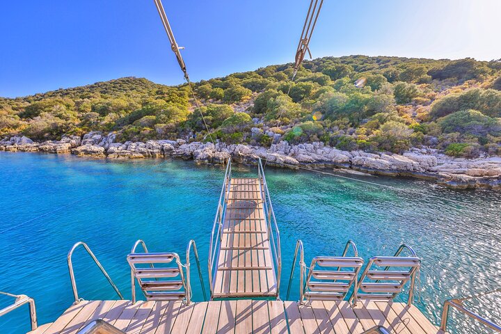 Kas: Kekova Island Sunken City & Historical Sites Boat Tour
