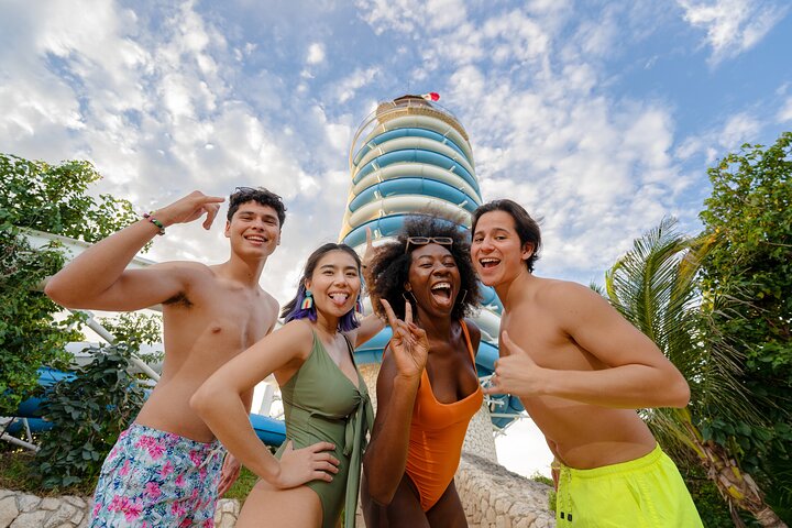 Xel-Ha Tickets with Transportation included