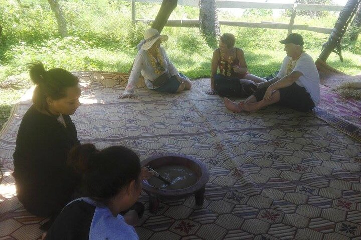 Half-Day Anahulu Cave and Cultural Tour