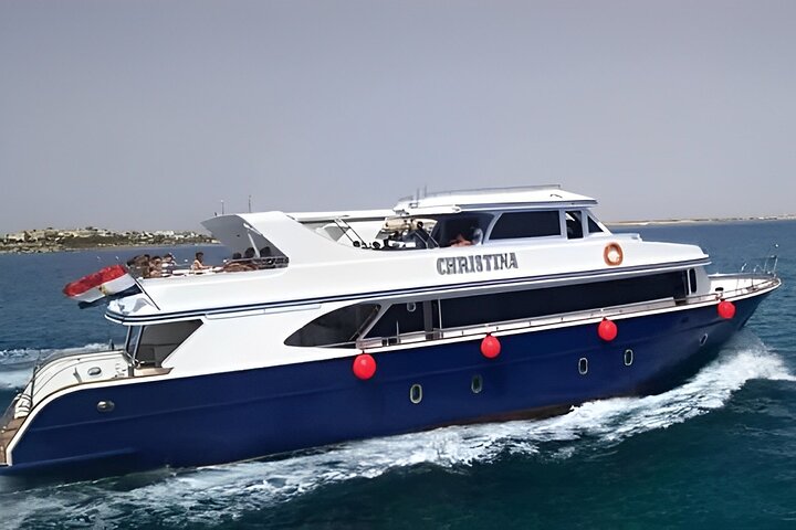 Sataya Dolphin House Snorkel Trip - Marsa Alam