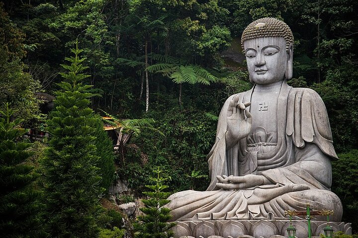 Private Genting Highlands & Batu Caves Trip with Cable Car Ticket