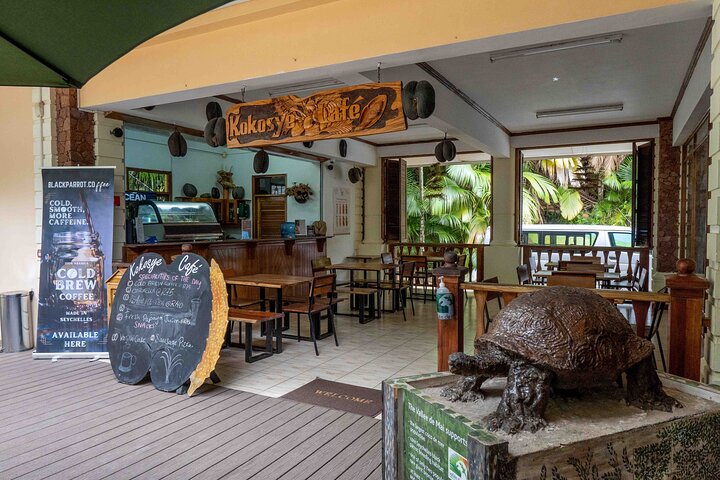 Vallee de Mai Tour (From Praslin)