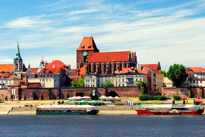 Torun Private Tour from Lodz with Lunch