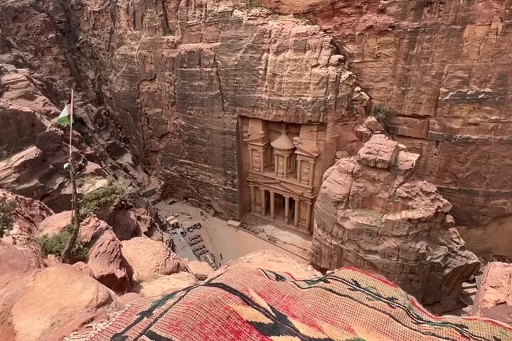 Private Full-Day Petra Tour with Return Transfer from Dead Sea