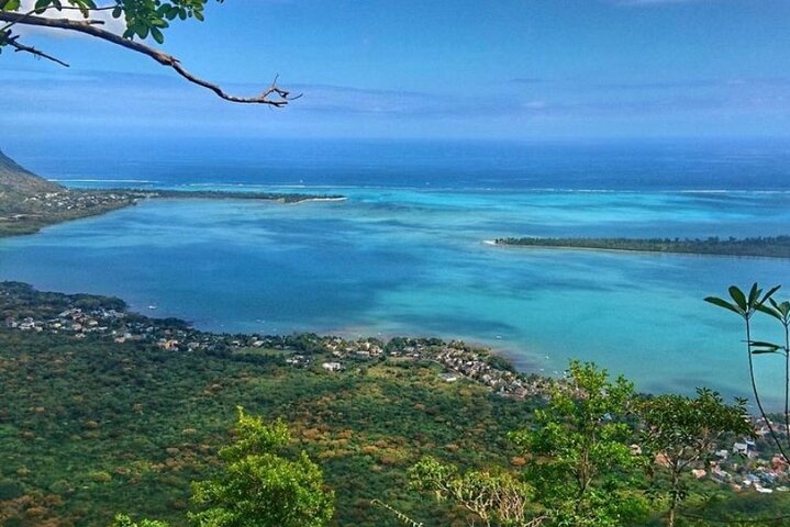 Picturesque South Tour Of Mauritius, Incl Lunch,7-Coloured Earth