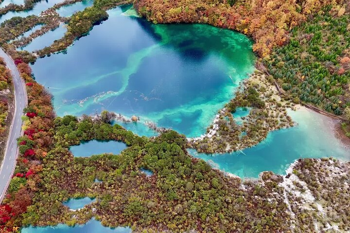 Classic 3-Day Jiuzhaigou Private Tour(Transportation+Tickets)