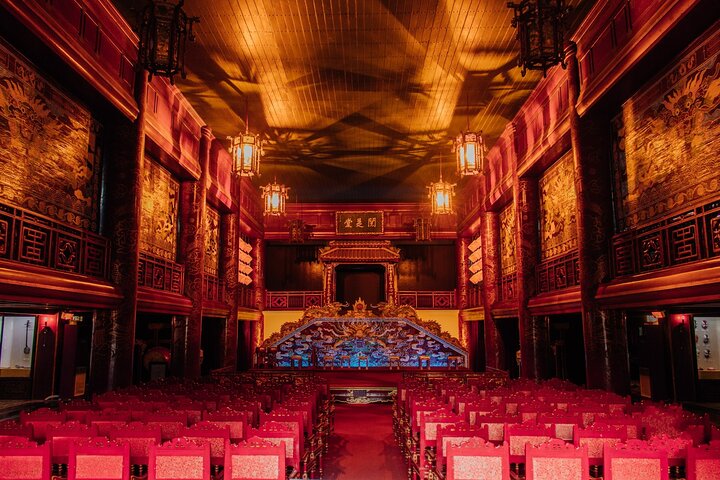 Private Walking Tour of Hue Imperial City
