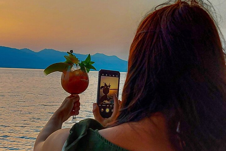 1.5 Hour Ohrid Lake Sunset Cruise