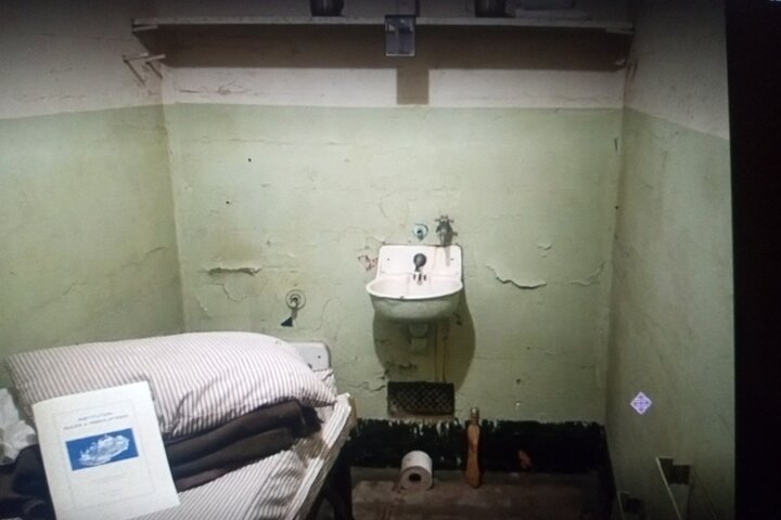 Alcatraz Inside Prison Tour with Free App Audio Packages