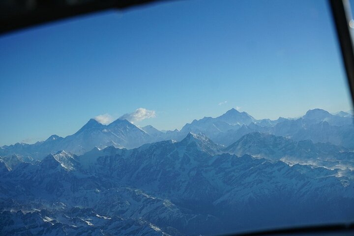 Mountain Everest Scenic Flight with Hotel Pickup and Dropoff