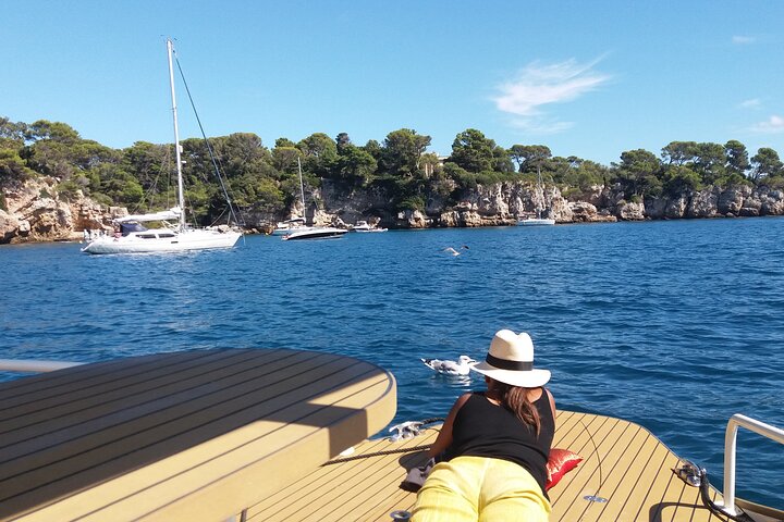 Exclusive ride in Solar Catamaran - Private