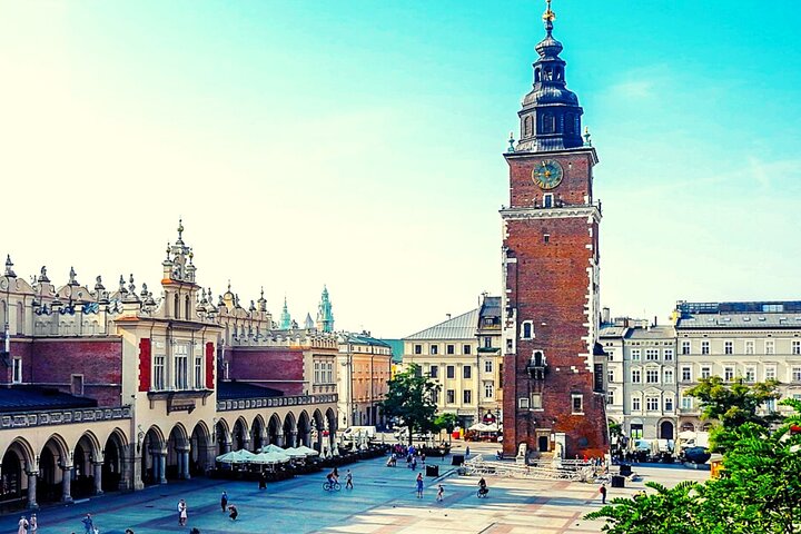 Krakow and Auschwitz Small Group Tour from Lodz with Lunch